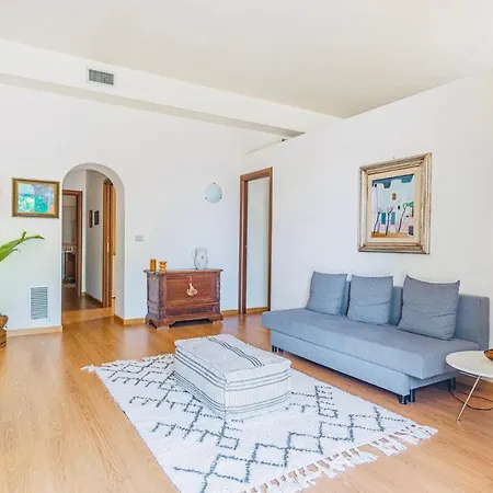 La Porta Sul Mare Apartment *